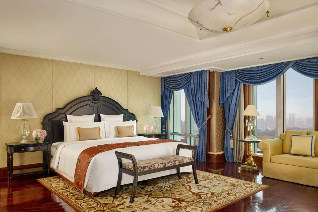 The Ritz-Carlton, Guangzhou Ξενοδοχείο Εξωτερικό φωτογραφία