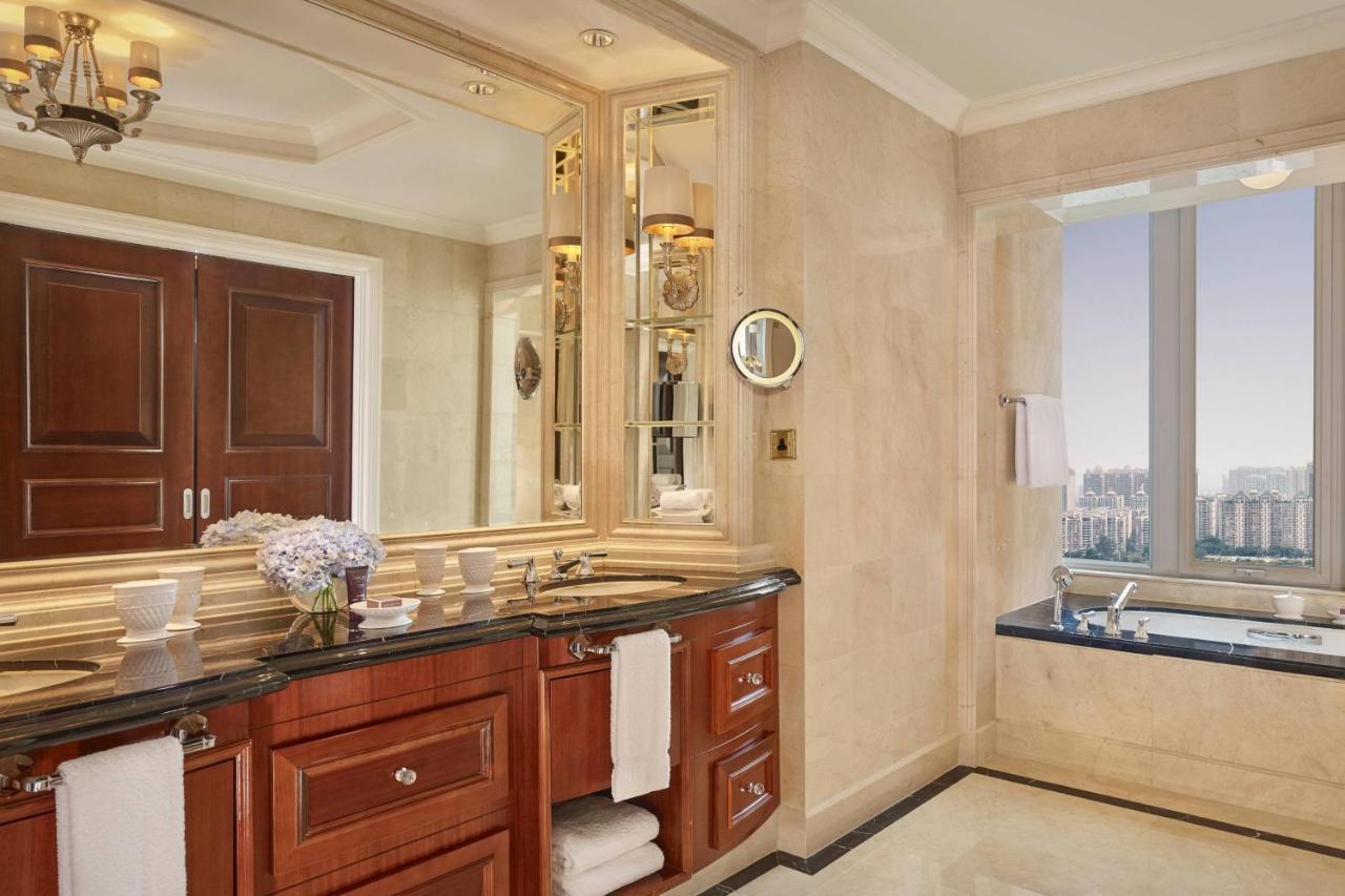 The Ritz-Carlton, Guangzhou Ξενοδοχείο Εξωτερικό φωτογραφία