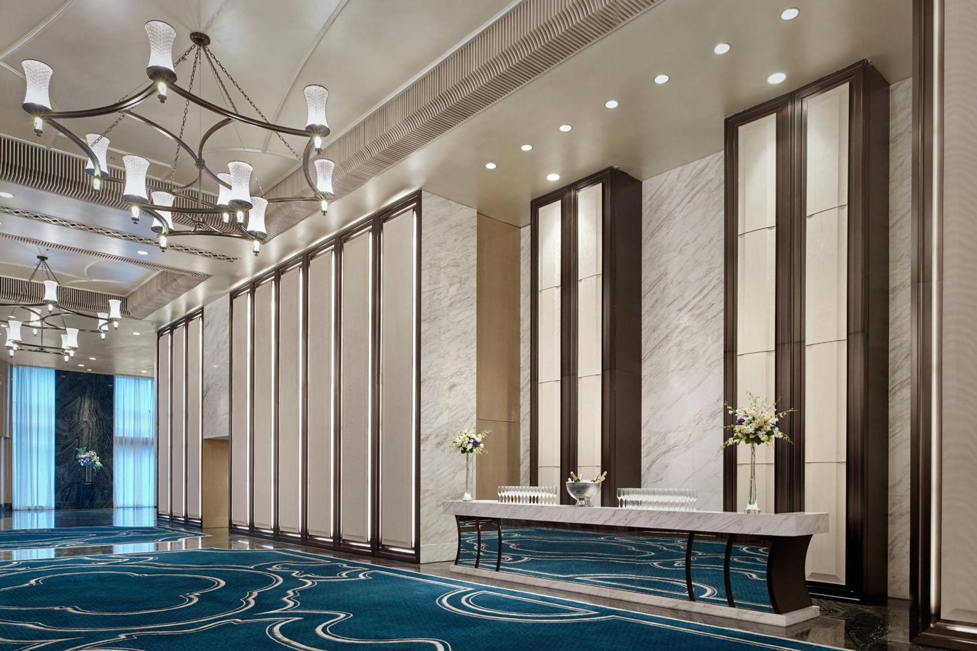 The Ritz-Carlton, Guangzhou Ξενοδοχείο Εξωτερικό φωτογραφία